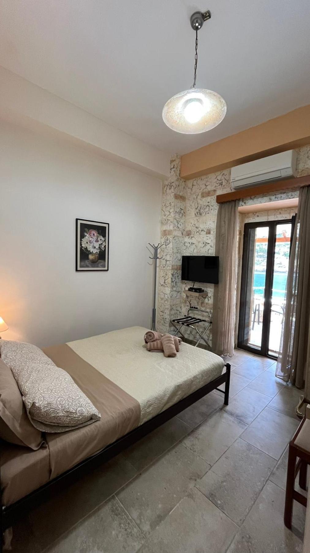 Milopetra Villa Йеролимин Екстериор снимка